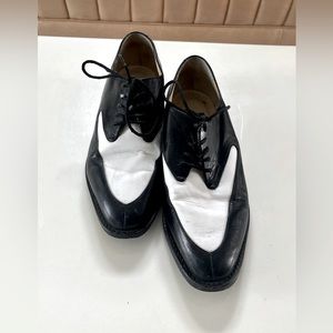 Black & White 8.5 Leather Oxford